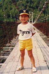 観光地に来てまでこんなカッコさせられている管理人.どう思います?